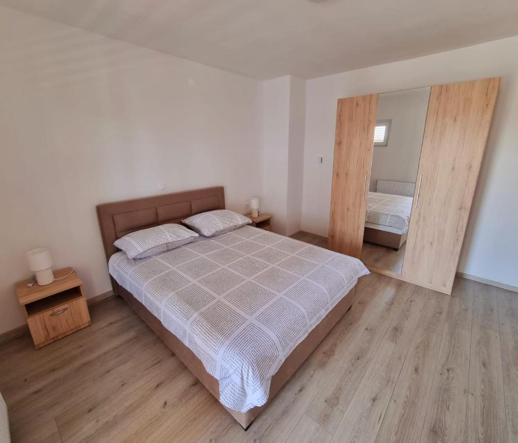 Apartment Mate Sukošan Εξωτερικό φωτογραφία